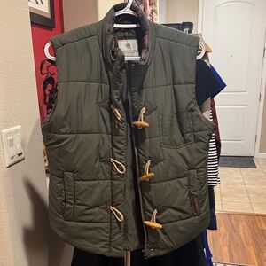 Legendary Whitetails Olive Green Puffer Vest